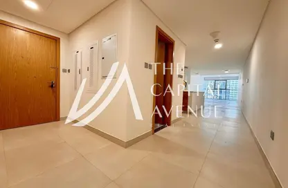 شقة - 3 غرف نوم - 3 حمامات للايجار في راديانت سكوير - مدينة الأضواء - جزيرة الريم - أبوظبي