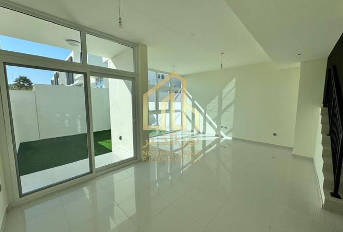 69899304 - صورة العقار 3