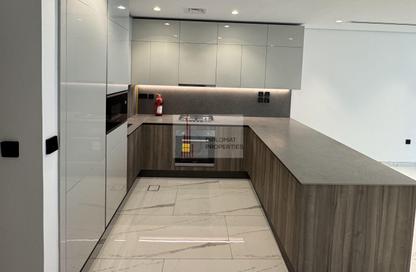 Apartment - 2 - 2 for sale in Royal Regency - Business Bay - Dubai
