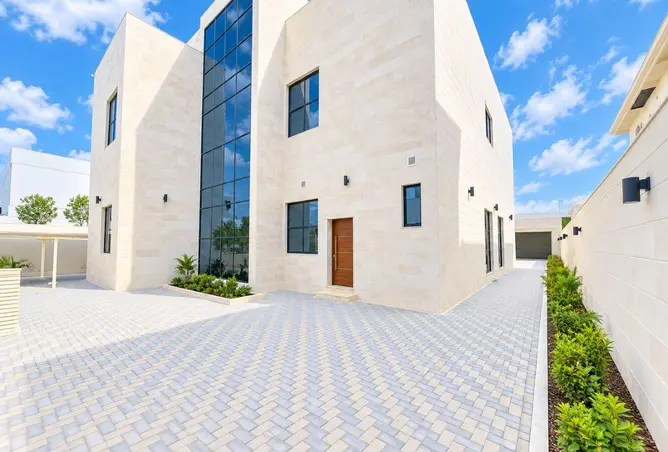 162340385 - Property Image 2