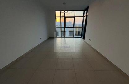 Apartment - 1 Bedroom - 4 Bathrooms for rent in Al Habbai 6 - Jumeirah Garden City - Al Satwa - Dubai