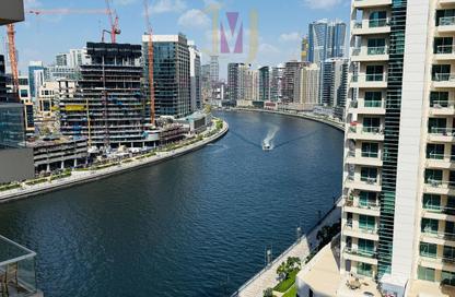 Apartment - 1 Bedroom - 1 Bathroom for rent in Mayfair Residency - Business Bay - Dubai