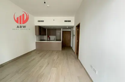 شقة - غرفة نوم - 1 حمام للايجار في برج عزيزي ريفيرا بيتشفرونت  آ - عزيزي ريفيرا بيتش فرونت - عزيزي ريفيرا - ميدان واحد - ميدان - دبي