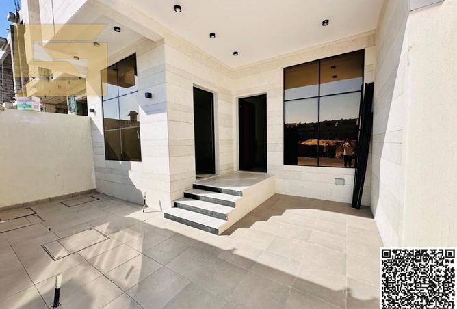 142826464 - Property Image 2