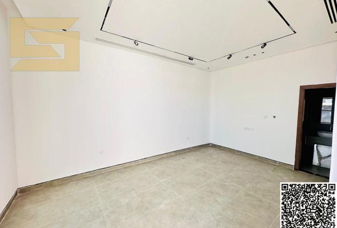 142826464 - Property Image 3