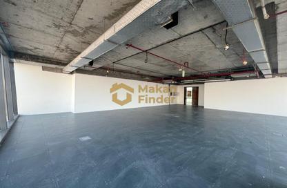 Shop - Studio - 4 for rent in Golden Gate - Oud Metha - Bur Dubai - Dubai