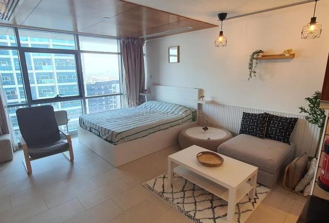 94015642 - Property Main Image