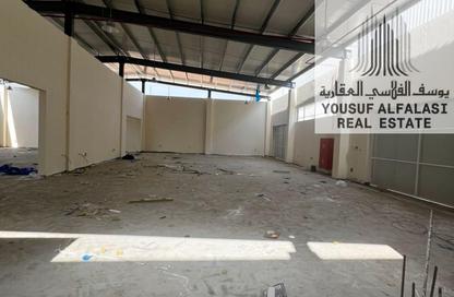 Warehouse - Studio - 2 Bathrooms for rent in Umm Al Thuoob - Umm Al Quwain