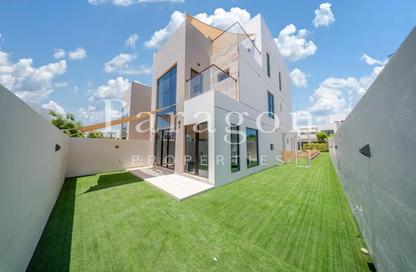 Townhouse - 5 Bedrooms - 6 Bathrooms for rent in Greenwoods - Damac Hills - Dubai