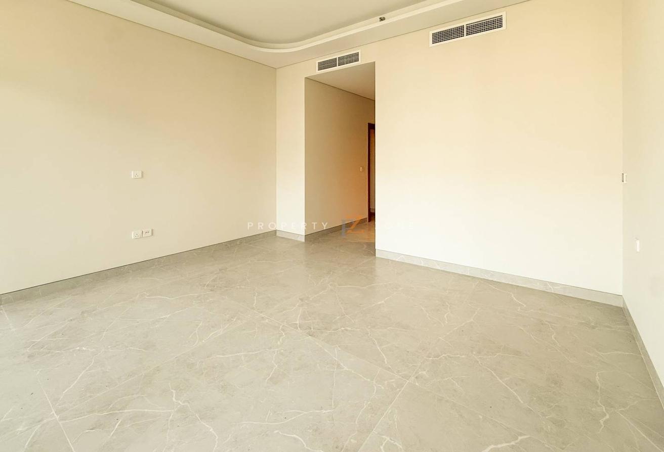 2BR + Golf Views | Large Layout | Vacant photo 9