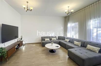 Villa - 3 Bedrooms - 3 Bathrooms for rent in Springs 15 - The Springs - Dubai Villa - 3 Bedrooms - 3 Bathrooms for rent in Springs 15 - The Springs - Dubai