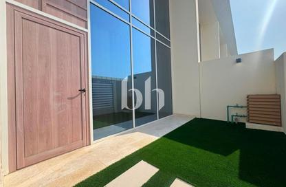 Townhouse - 1 Bedroom - 2 Bathrooms for rent in Rukan Lofts - Rukan - Dubai Townhouse - 1 Bedroom - 2 Bathrooms for rent in Rukan Lofts - Rukan - Dubai