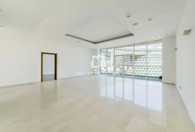 151895975 - Property Image 2