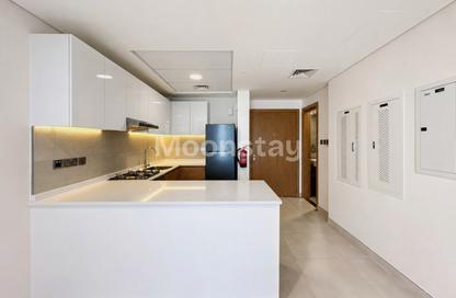 Apartment - 2 Bedrooms - 2 Bathrooms for rent in Radiant Square - City Of Lights - Al Reem Island - Abu Dhabi