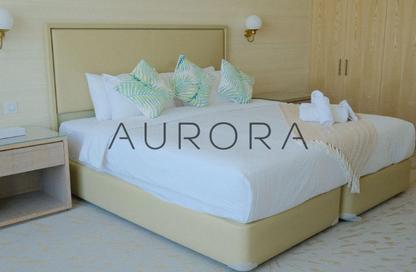 Apartment - Studio - 1 Bathroom for sale in The Palm Tower - Palm Jumeirah - Dubai