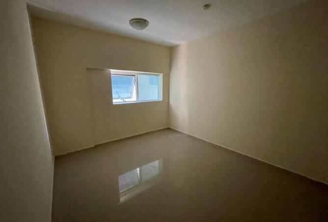 72693816 - صورة العقار 3