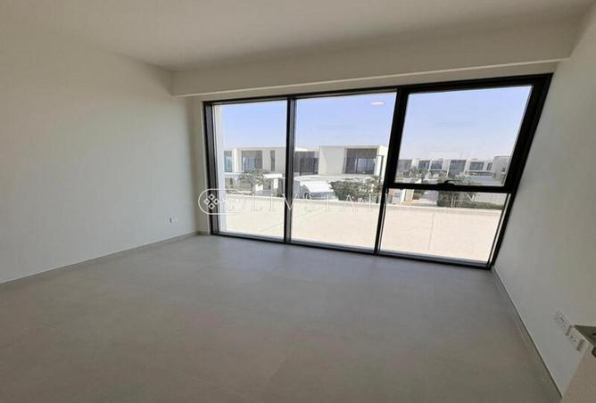94446940 - Property Image 3