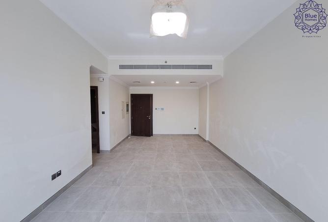 69892687 - Property Image 2