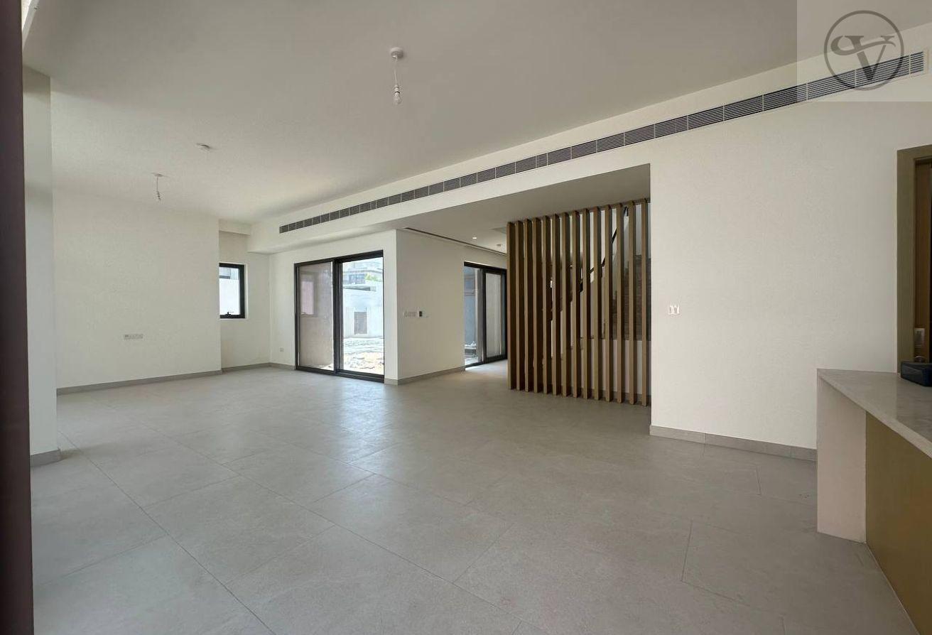 Brand New | Huge Plot | Private Pool photo 6