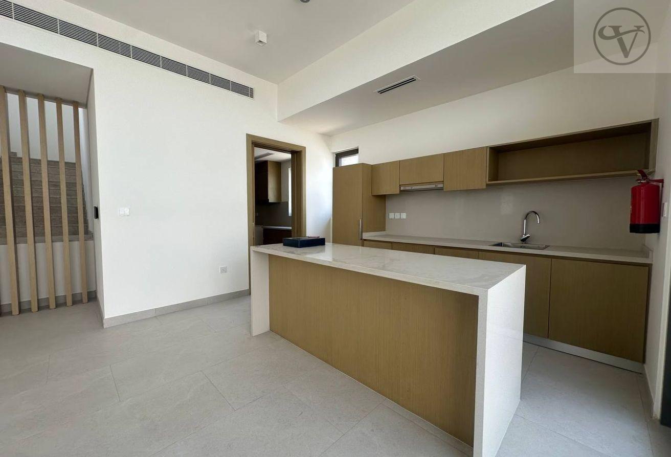 Brand New | Huge Plot | Private Pool photo 10