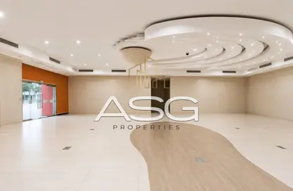 Retail - Studio - 1 Bathroom for rent in Dar Al-Khabeesi - Al Muraqqabat - Deira - Dubai