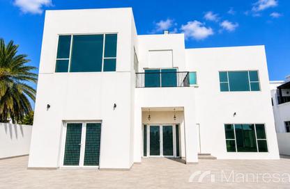 Villa - 5 Bedrooms - 6 Bathrooms for rent in Umm Suqeim 2 - Umm Suqeim - Dubai Villa - 5 Bedrooms - 6 Bathrooms for rent in Umm Suqeim 2 - Umm Suqeim - Dubai