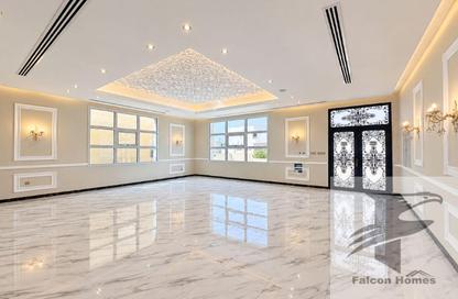 Villa - 4 - 5 for rent in Nad Al Sheba 4 - Nad Al Sheba - Dubai