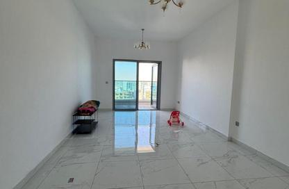 Apartment - 2 Bedrooms - 3 Bathrooms for rent in Al Majaz Pearl - Al Majaz 2 - Al Majaz - Sharjah