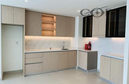 Apartment - 2 - 2 for rent in Golf Heights - The Views - Dubai