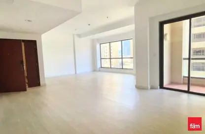 Apartment - 3 Bedrooms - 4 Bathrooms for rent in Rimal 1 - Rimal - Jumeirah Beach Residence - Dubai