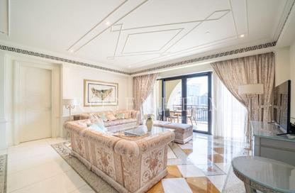 Apartment - 2 Bedrooms - 3 Bathrooms for rent in Palazzo Versace - Culture Village - Dubai