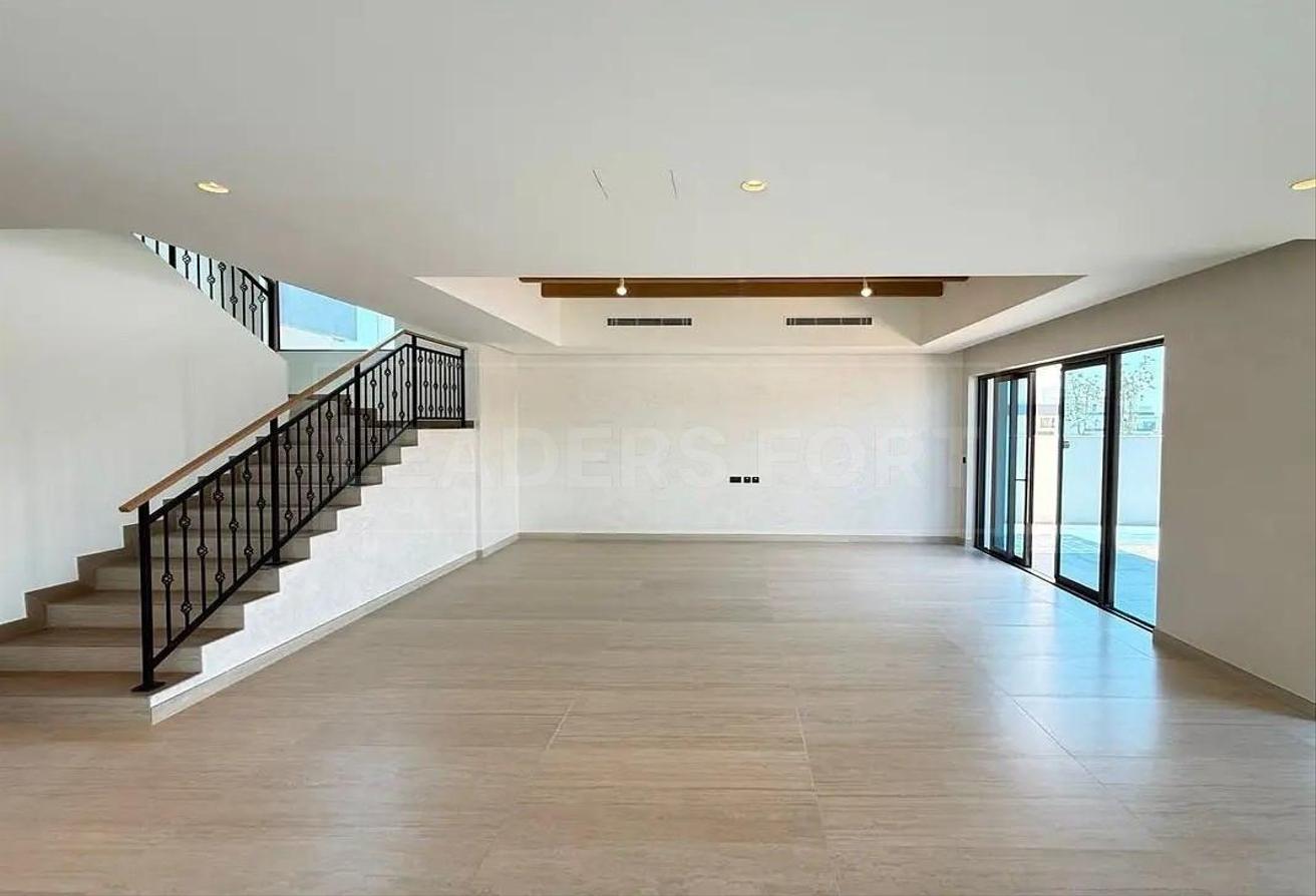 BRAND NEW VILLA | FACING LAGOONS | READY TO MOVE photo 4