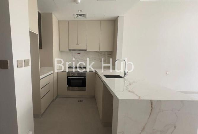 70288608 - صورة العقار 3