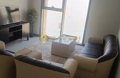 شقة - 2 غرف نوم - 3 حمامات للايجار في برج روكان B - برج روكان - روكان - دبي لاند - دبي