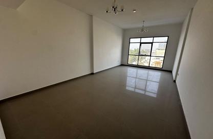شقة - 1 - 2 للايجار في أورينت تاور 1 - أورينت تاور - البستان - عجمان