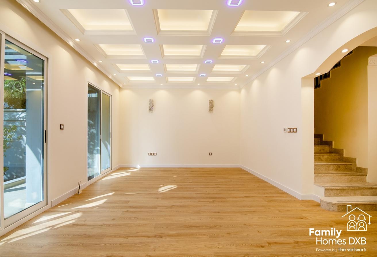 Fully Renovated | End Unit | Landscape Garden photo 12