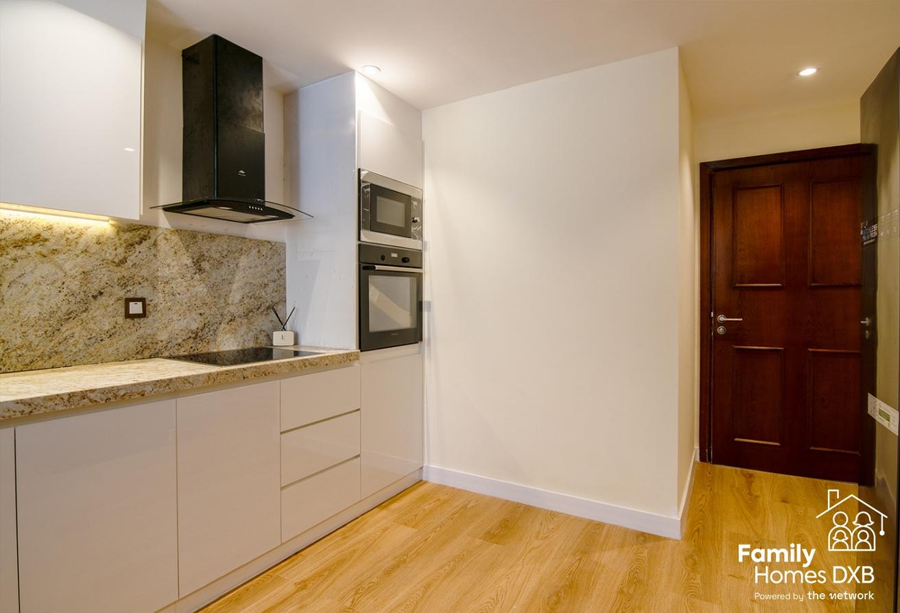 Fully Renovated | End Unit | Landscape Garden photo 17