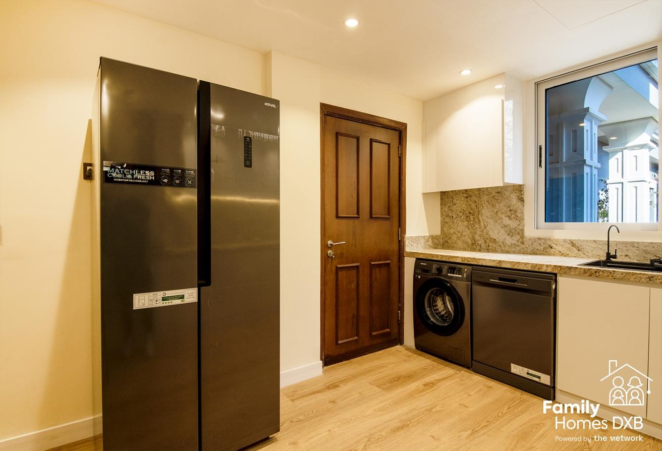 Fully Renovated | End Unit | Landscape Garden photo 19