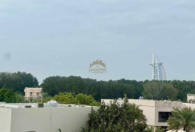 72726188 - Property Image 2