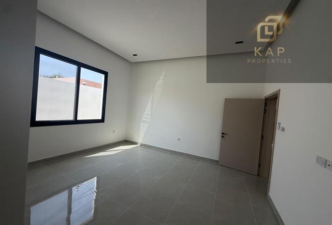 127930189 - Property Image 2