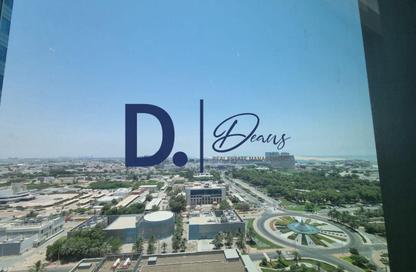 Apartment - 2 Bedrooms - 3 Bathrooms for rent in Nation Towers - Corniche Road - Abu Dhabi