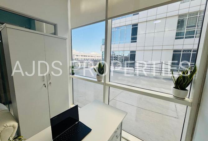 2P5UGAJLV0y - Property Main Image