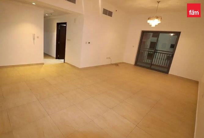 122465245 - Property Image 2