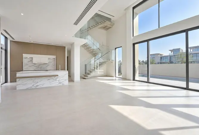 155085743 - Property Image 2
