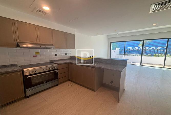 64405280 - Property Image 3