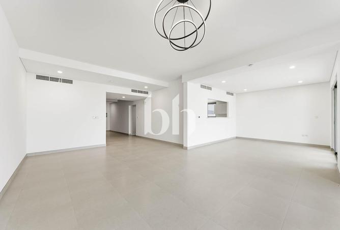 130202894 - Property Image 2