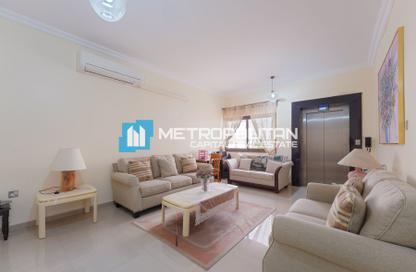 Villa - Studio - 7+ for rent in Rawdha Center - Mubarak Bin Mohammed Street - Al Manhal - Abu Dhabi