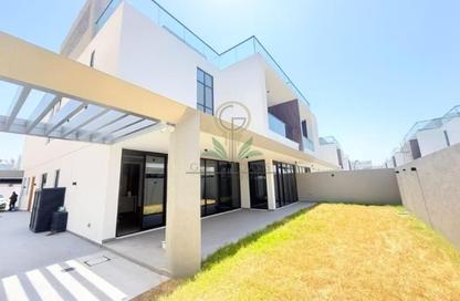 Villa - 4 Bedrooms - 5 Bathrooms for rent in Jumeirah 1 Villas - Jumeirah 1 - Jumeirah - Dubai Villa - 4 Bedrooms - 5 Bathrooms for rent in Jumeirah 1 Villas - Jumeirah 1 - Jumeirah - Dubai