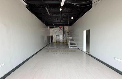 Show Room - Studio - 1 Bathroom for rent in Industrial Building 13 - Industrial Area 13 - Sharjah Industrial Area - Sharjah