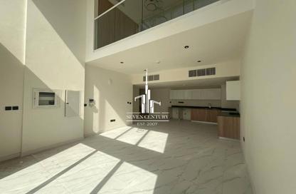 Villa - 3 Bedrooms - 5 Bathrooms for rent in Rukan 3 - Rukan - Dubai